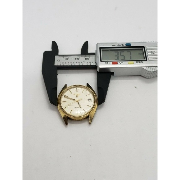 Vintage Gold Pulsar Quartz Stretch Watch - Etsy Vintage Pulsar 36mm Mens Gold 8139 Watch